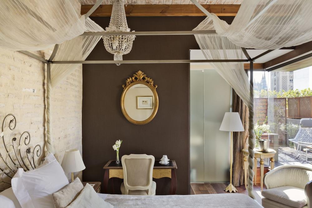 Casa 1800 Hotel